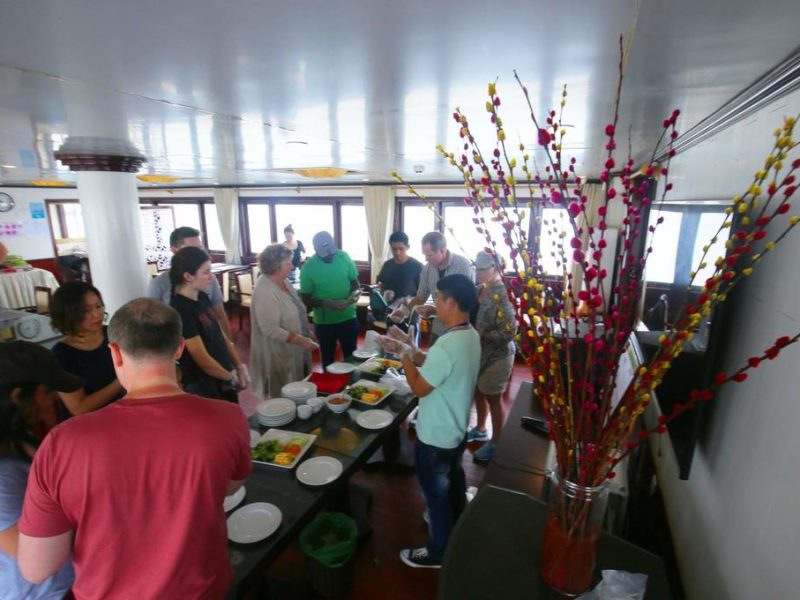 Du Thuyền Silversea Cruise 4,5 sao ( 2 Ngày 1 Đêm)+ Xe đón trả Hà Nội1