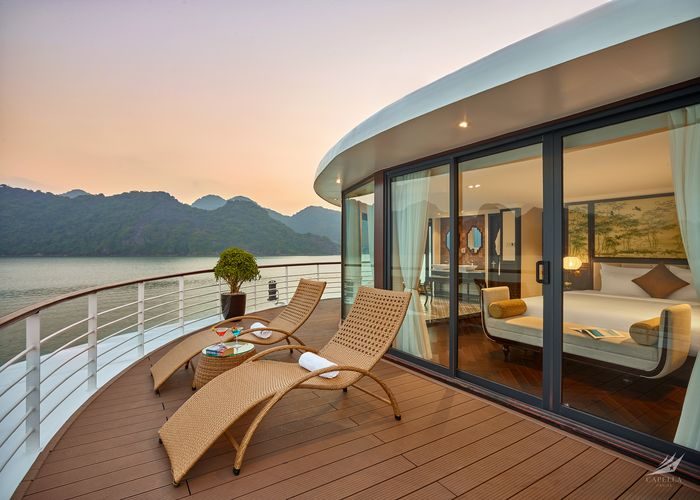 Du Thuyền 5 Sao Capella Cruise 2 Ngày 1 Đêm1