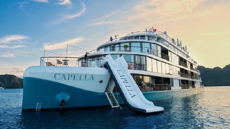 Du Thuyền 5 Sao Capella Cruise 2 Ngày 1 Đêm