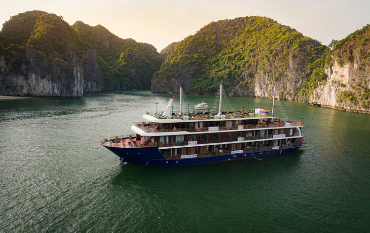 Du thuyền La Pandora Cruise