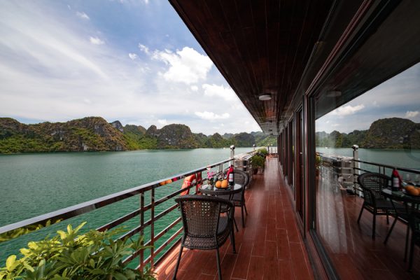 Du thuyền La Pandora Cruise1